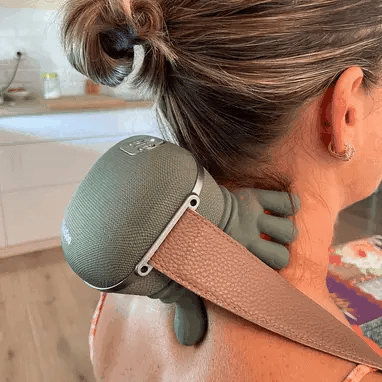 Aparat masaj electric 4D cu incalzire cervical-spate-picioare