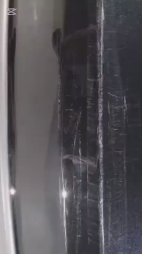 Încarcă clipul video: 